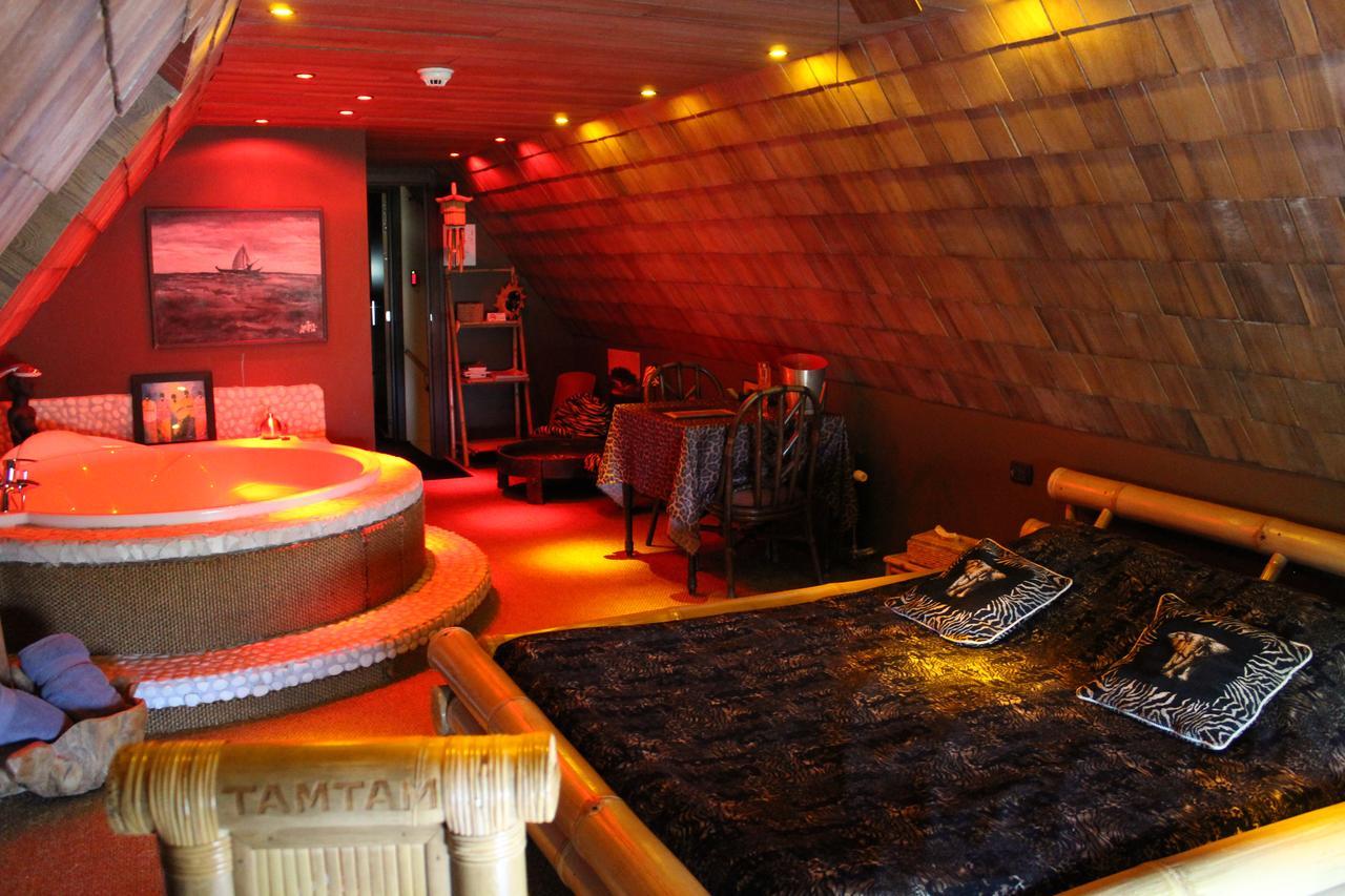 Bubble Lounge Hotel Hooglede Exterior foto